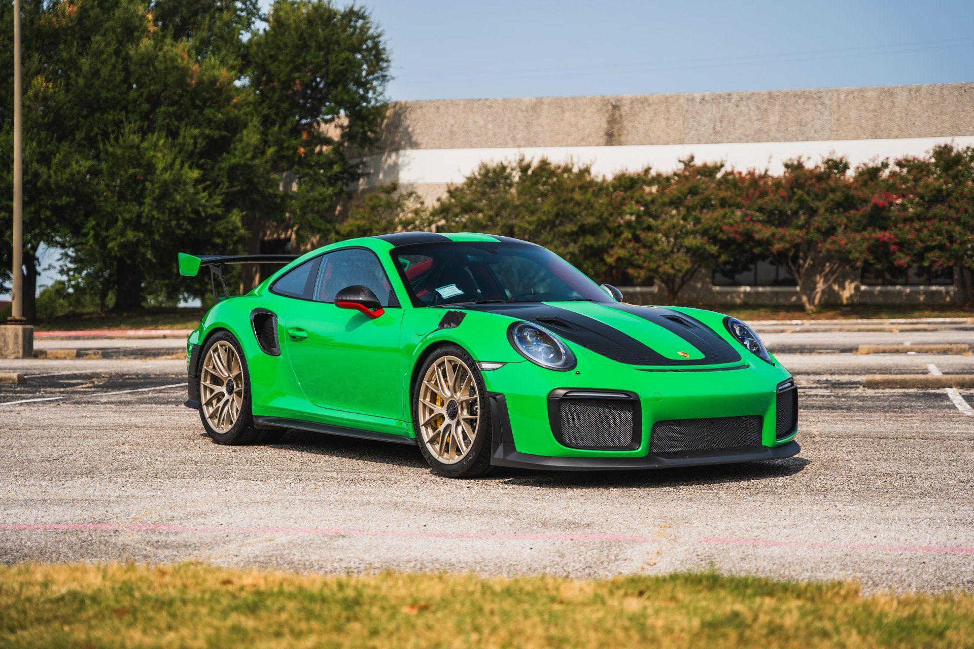 Used 2018 Porsche 911 GT2 RS RWD image 29