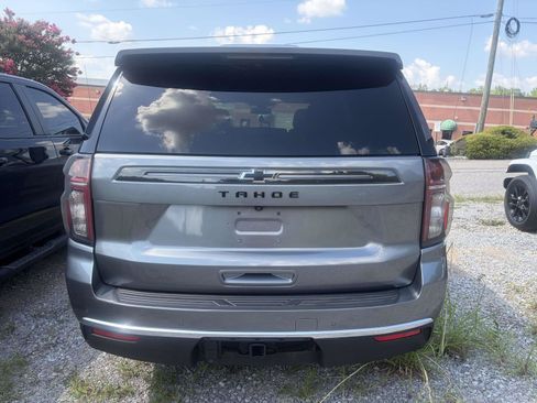 Used 2021 Chevrolet Tahoe Z71 w/ Z71 Off-Road Package AWD/4WD image 10