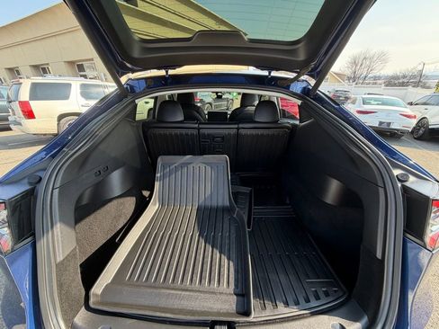 Used 2022 Tesla Model Y Performance image 24