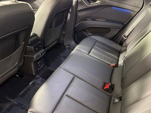 Certified 2024 Audi Q4 e-tron Prestige w/ Black Optic Package image 11