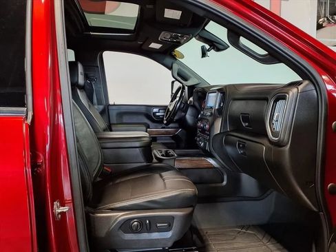 Used 2023 Chevrolet Silverado 2500 High Country w/ Technology Package AWD/4WD image 10