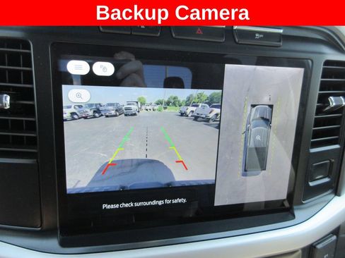 Used 2022 Ford F150 Lightning XLT AWD/4WD image 17