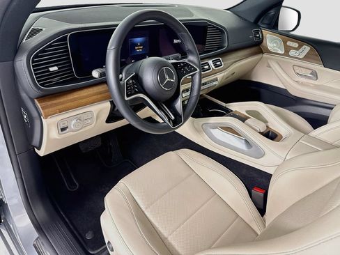 Certified 2026 Mercedes-Benz GLE 350 4MATIC image 9