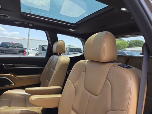 Used 2020 Kia Telluride SX FWD image 24
