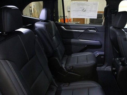 New 2026 GMC Acadia Elevation image 14