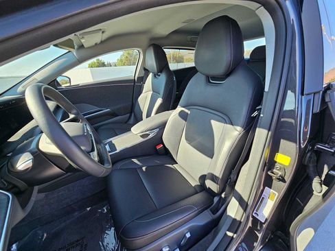 Used 2025 Lucid Air Touring AWD/4WD image 21