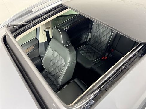 New 2026 Volkswagen Atlas SEL Premium R-Line AWD/4WD image 23