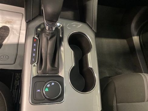 Used 2025 Chevrolet Blazer LT FWD image 23