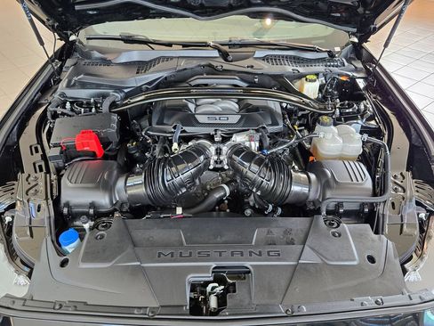 Used 2024 Ford Mustang Dark Horse RWD image 28