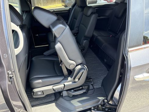 Used 2023 Honda Odyssey EX-L image 11