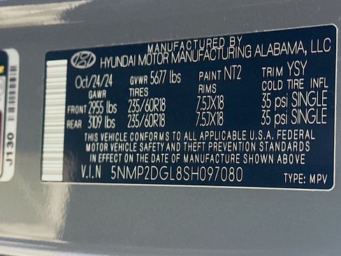 Used 2025 Hyundai Santa Fe SEL AWD/4WD image 12