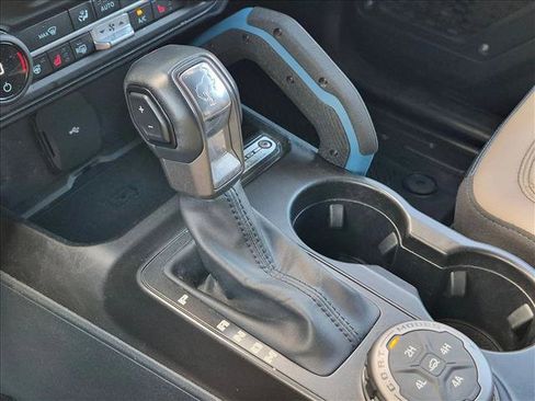 Used 2023 Ford Bronco Wildtrak AWD/4WD image 12