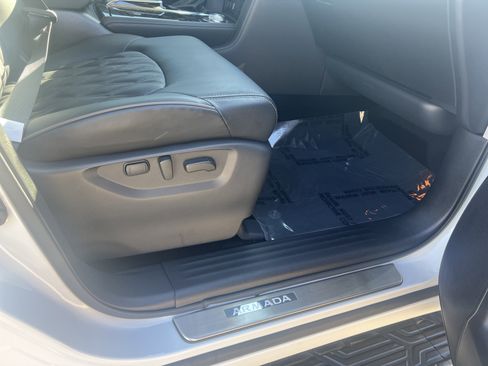 Certified 2024 Nissan Armada Platinum w/ Captain's Chairs Package image 27