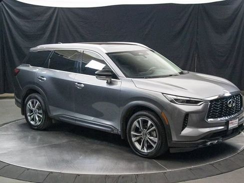 Used 2023 INFINITI QX60 Luxe w/ Cargo Package AWD/4WD image 3