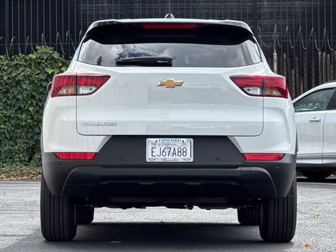 Used 2026 Chevrolet TrailBlazer LS w/ LS Convenience Package image 5