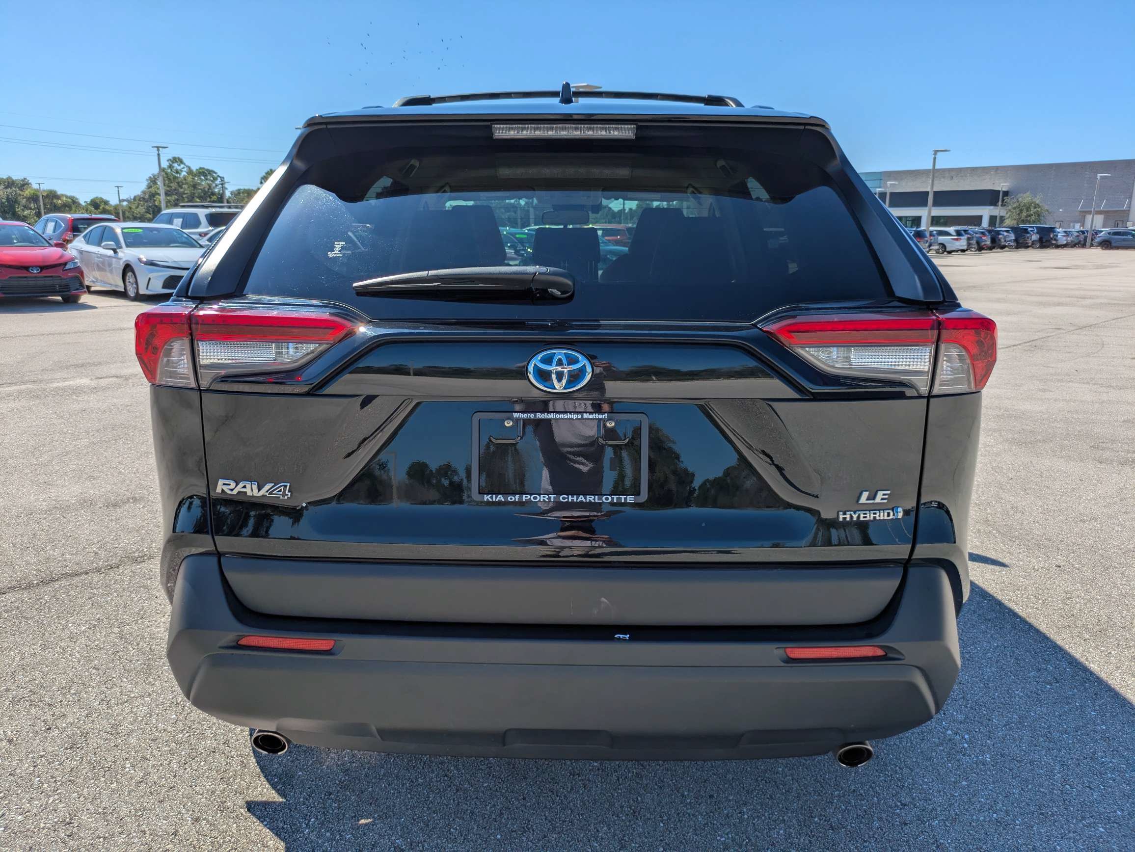 Used 2019 Toyota RAV4 LE w/ Protection Package AWD/4WD image 5