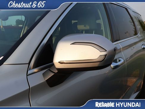 Used 2022 Hyundai Palisade SEL FWD image 13