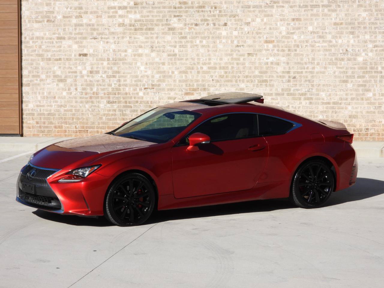 Used 2015 Lexus RC 350 w/ Navigation System Package RWD image 34