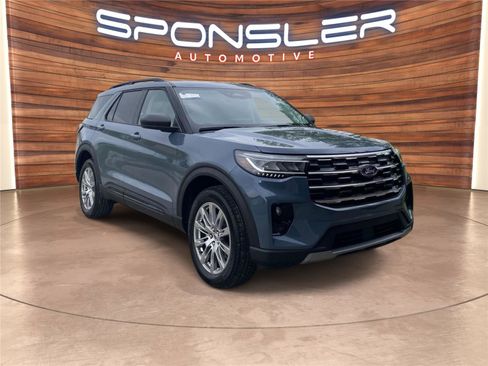 New 2026 Ford Explorer Active w/ Active Comfort Package AWD/4WD image 8