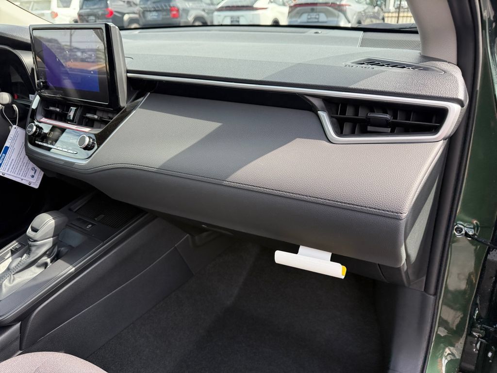 New 2026 Toyota Corolla Cross LE w/ Moonroof Package AWD/4WD image 16
