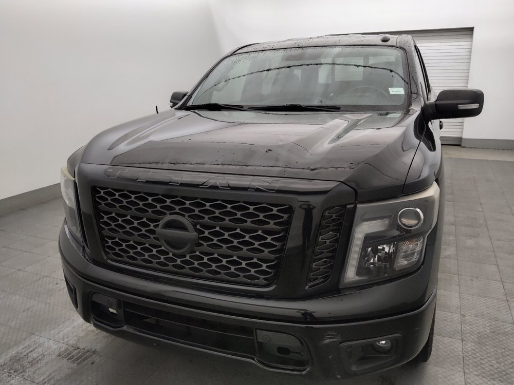 Used 2018 Nissan Titan SV w/ SV Convenience Package RWD image 15