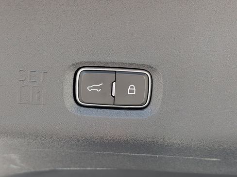 Certified 2025 Ford Expedition Active RWD image 14