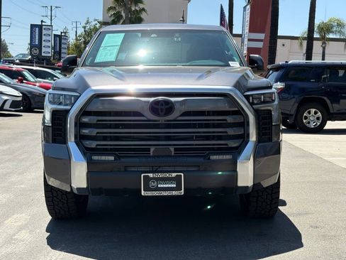 Used 2023 Toyota Tundra Limited AWD/4WD image 4