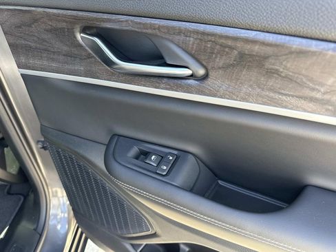 New 2025 Jeep Grand Cherokee Limited w/ Black Appearance Package image 20