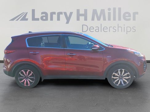 Used 2017 Kia Sportage EX w/ EX Premium Package image 6