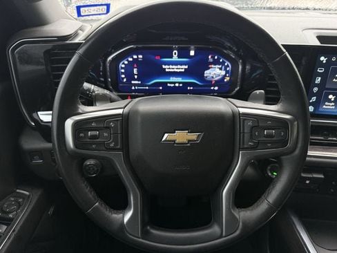 Used 2023 Chevrolet Silverado 1500 LTZ image 15