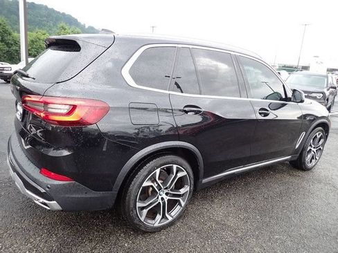 Used 2021 BMW X5 xDrive40i w/ Premium Package 2 AWD/4WD image 8