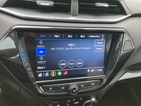 Used 2023 Chevrolet TrailBlazer LT w/ Convenience Package image 17