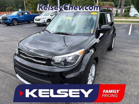 Used 2018 Kia Soul + FWD image 1