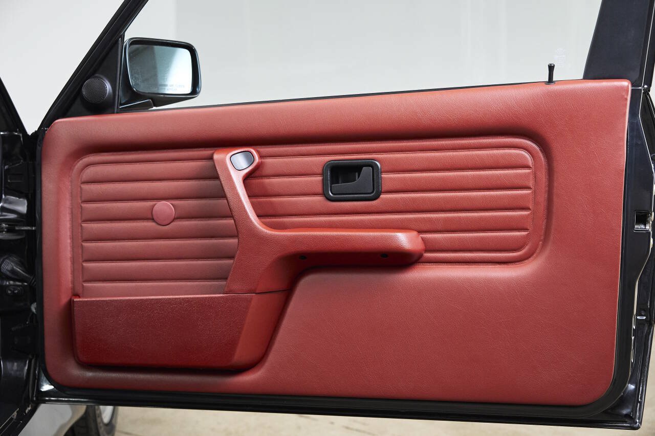 Used 1988 BMW M3 Coupe RWD image 87