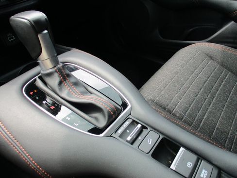 Used 2024 Honda HR-V Sport image 21