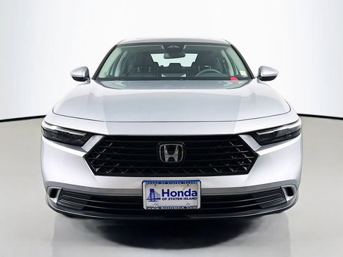 Used 2024 Honda Accord EX image 2