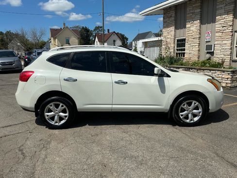 Used 2010 Nissan Rogue SL AWD/4WD image 3