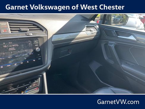 Certified 2023 Volkswagen Tiguan SE FWD image 16