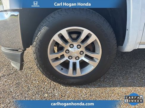 Used 2018 Chevrolet Silverado 1500 LT w/ All Star Edition image 9