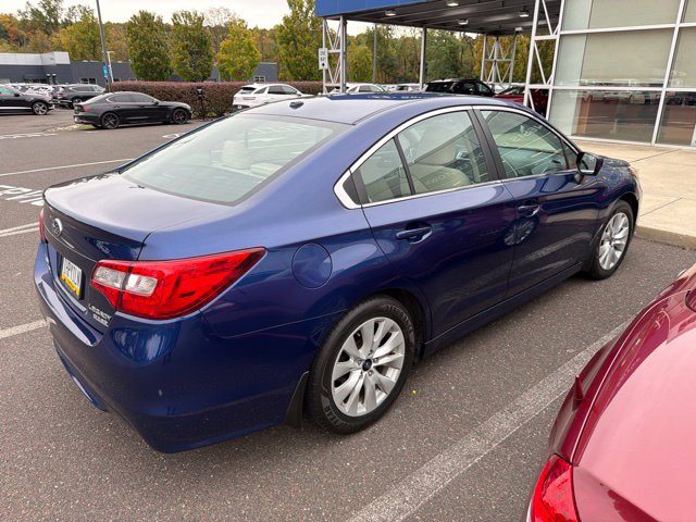 Used 2015 Subaru Legacy 2.5i Premium AWD/4WD image 21