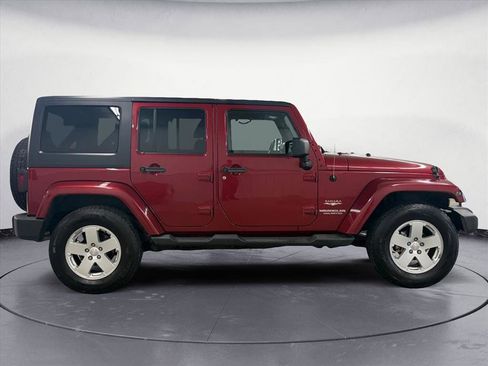 Used 2012 Jeep Wrangler Unlimited Sahara w/ Dual Top Group image 7