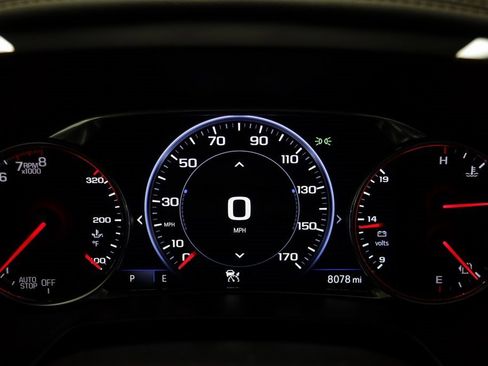 Used 2025 Chevrolet Blazer Premier w/ Driver Confidence II Package image 8