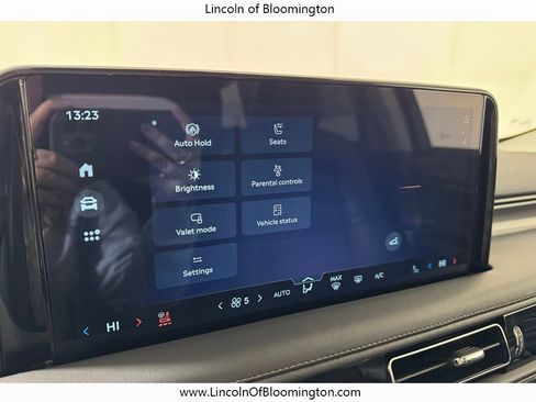 New 2026 Lincoln Aviator AWD image 50