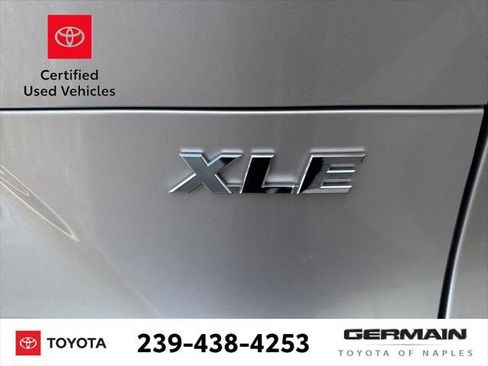 Certified 2024 Toyota Venza XLE image 5