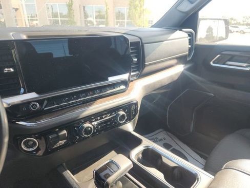 Used 2023 Chevrolet Silverado 1500 LT Trail Boss w/ Protection Package AWD/4WD image 5