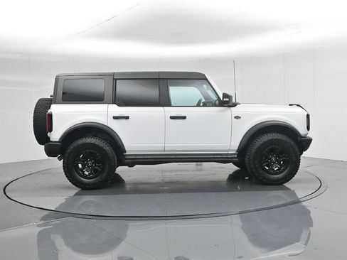 Used 2022 Ford Bronco Wildtrak image 25