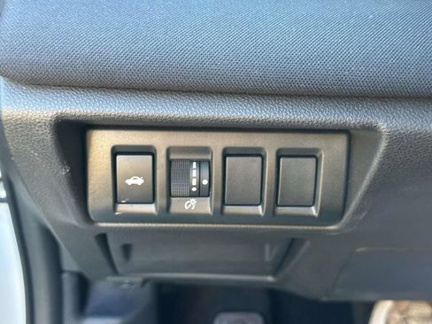 Used 2024 Subaru Legacy Premium AWD/4WD image 29