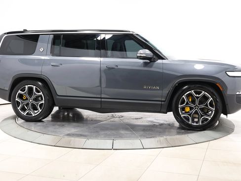Used 2024 Rivian R1S Adventure AWD/4WD image 78