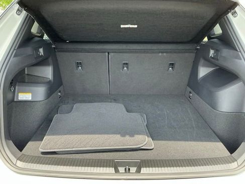 Certified 2025 Volkswagen Tiguan SEL R-Line AWD/4WD image 20