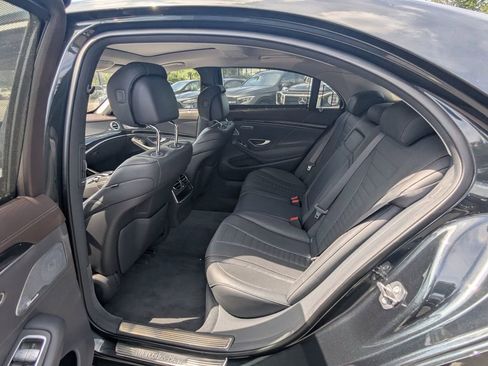 Certified 2020 Mercedes-Benz S 560 4MATIC Sedan image 23